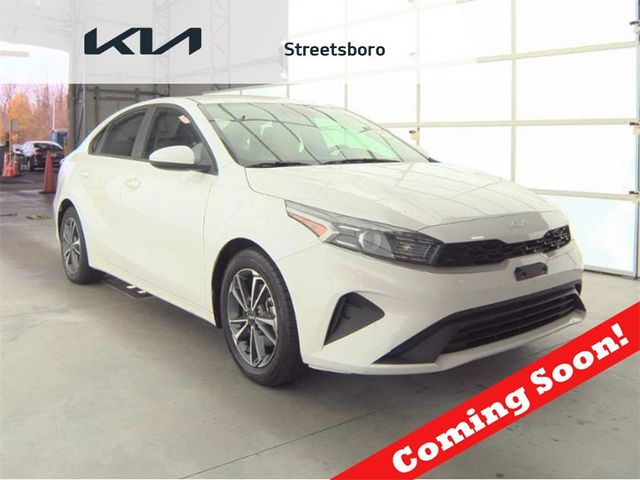 2022 Kia Forte LXS IVT - 22949294 - 0