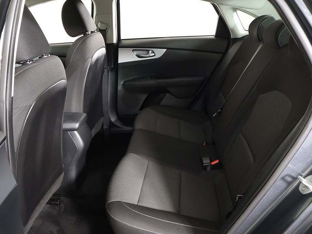 2022 Kia Forte LXS IVT - 23036602 - 30