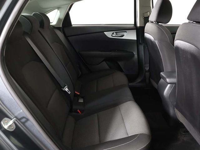 2022 Kia Forte LXS IVT - 23036602 - 31