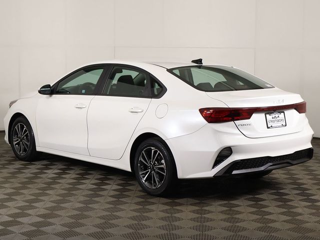 2022 Kia Forte LXS IVT - 23064403 - 10