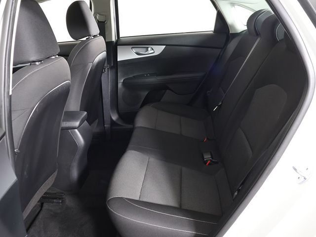 2022 Kia Forte LXS IVT - 23064403 - 30