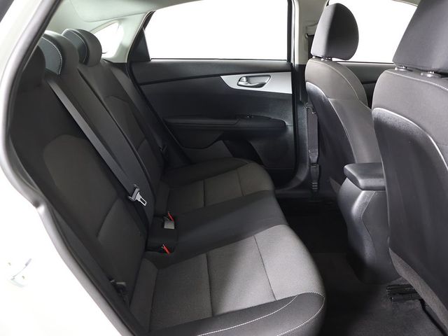 2022 Kia Forte LXS IVT - 23064403 - 31
