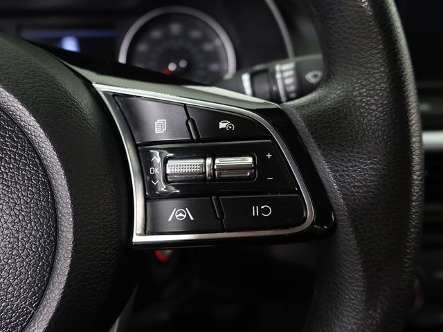 2022 Kia Forte LXS IVT - 23064403 - 37