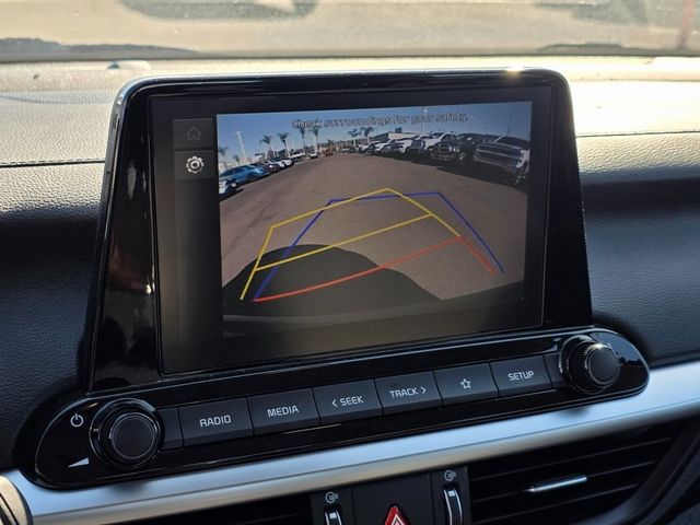 2022 Kia Forte LXS IVT - 22941361 - 11