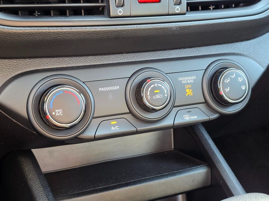 2022 Kia Forte LXS IVT - 22941361 - 12