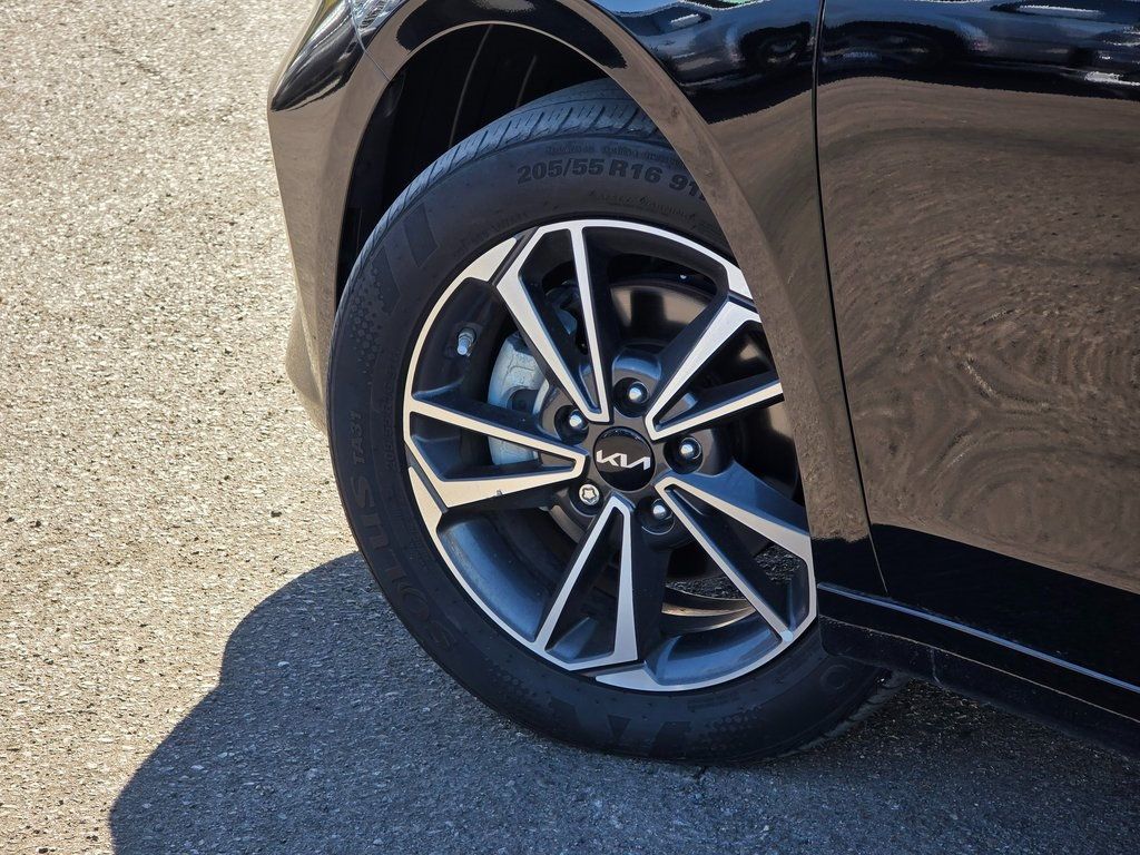 2022 Kia Forte LXS IVT - 22941361 - 4