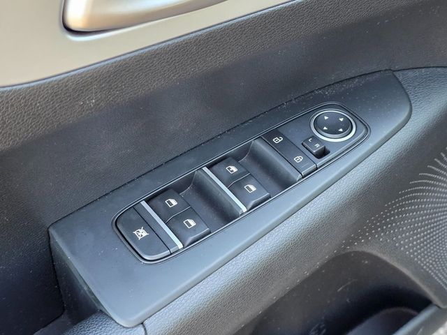 2022 Kia Forte LXS IVT - 22941361 - 8