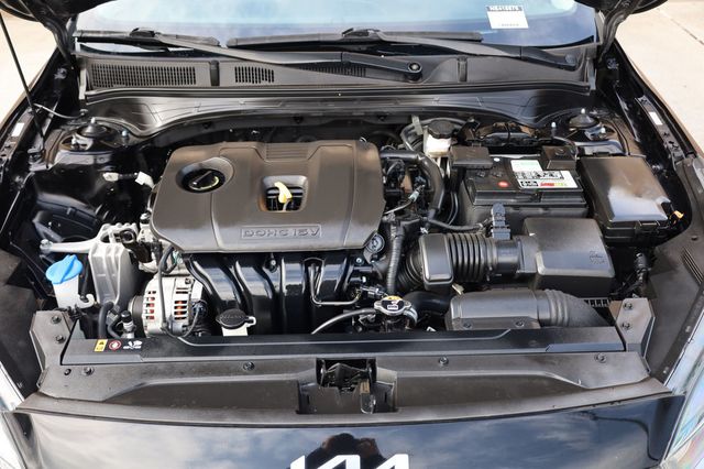 2022 Kia Forte LXS IVT - 22969090 - 9