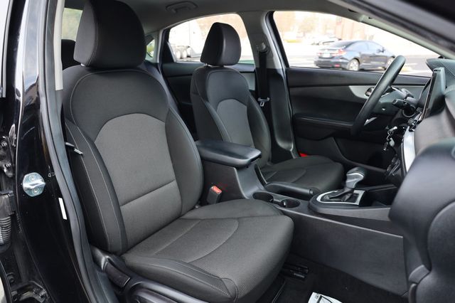 2022 Kia Forte LXS IVT - 22969090 - 22