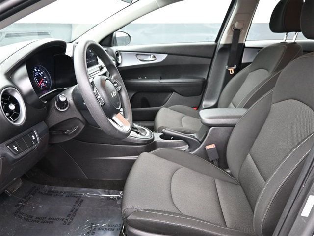 2022 Kia Forte LXS IVT - 22929058 - 6