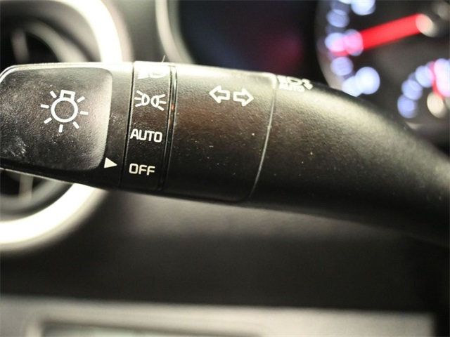 2022 Kia Forte LXS IVT - 22970332 - 22