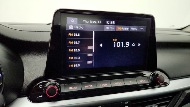 2022 Kia Forte LXS IVT - 22945922 - 17