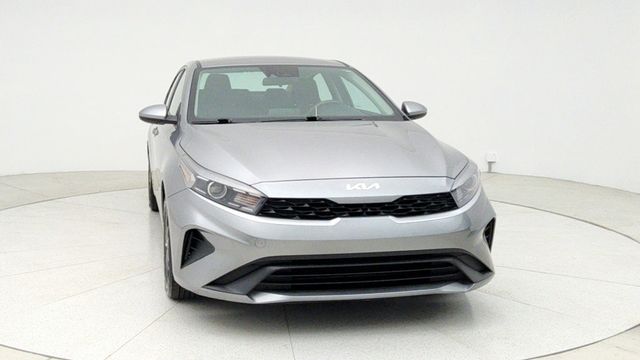 2022 Kia Forte LXS IVT - 22945922 - 1