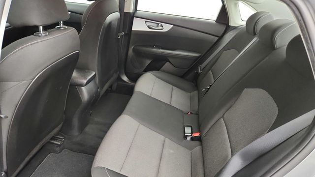 2022 Kia Forte LXS IVT - 22945922 - 20