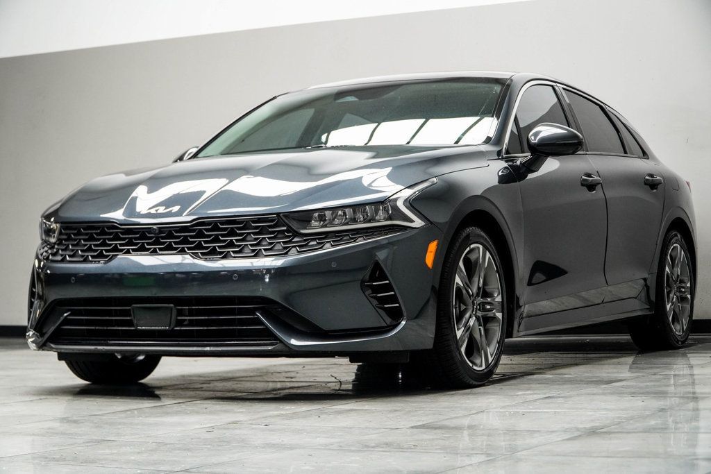 2022 Kia K5 EX photo 8