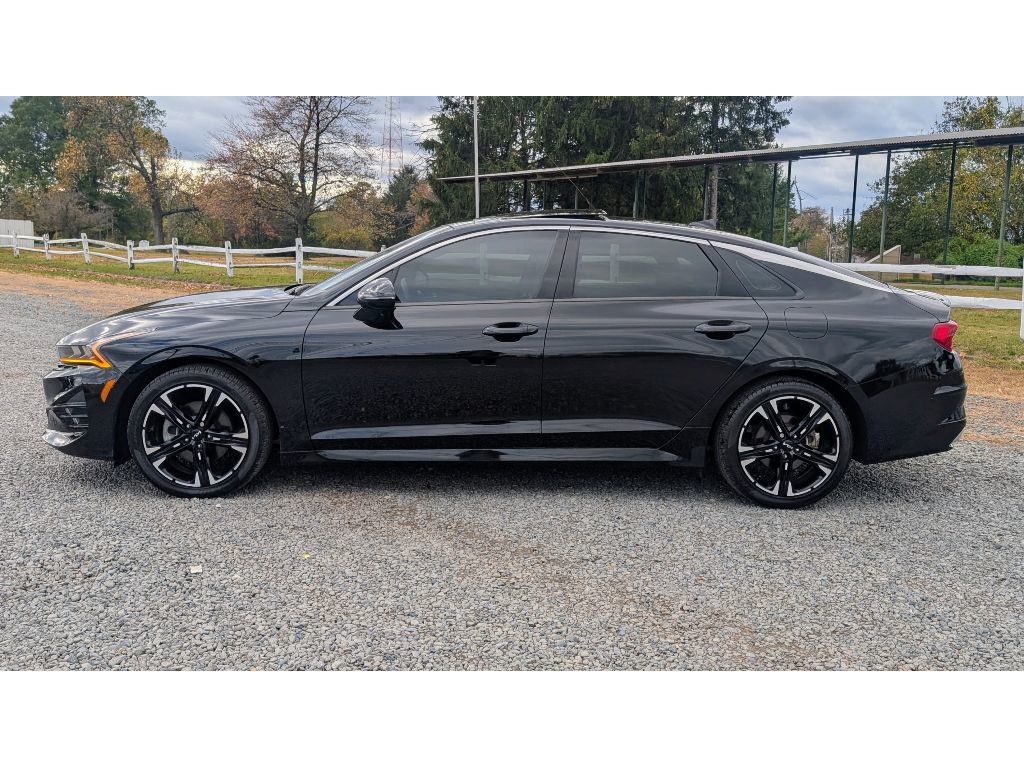 2022 Kia K5 GT-Line photo 4