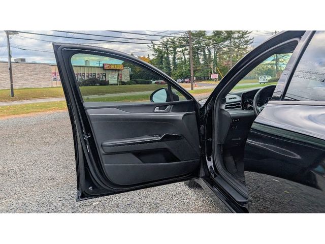 2022 Kia K5 GT-Line - 22937521 - 8