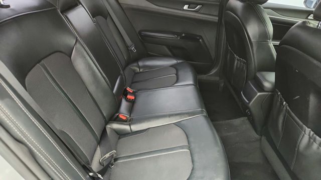 2022 Kia K5 GT-Line Automatic - 22953595 - 22