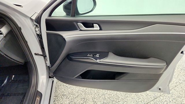 2022 Kia K5 GT-Line Automatic - 22971730 - 25