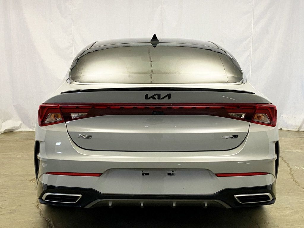 2022 Kia K5 GT-Line photo 4