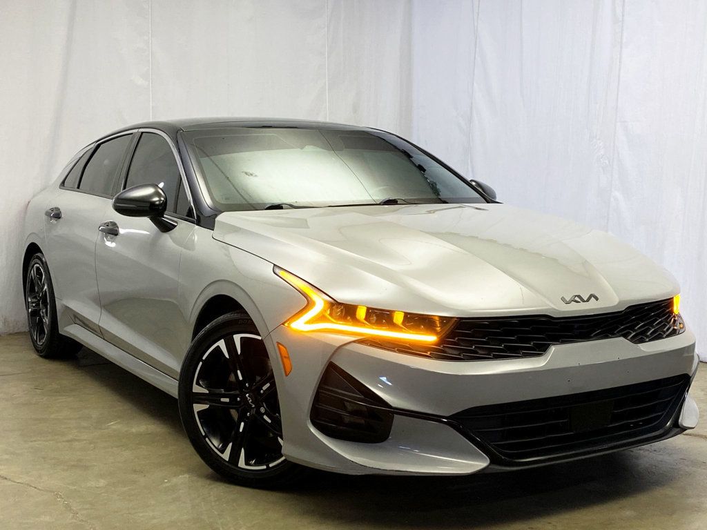 2022 Kia K5 GT-Line photo 9