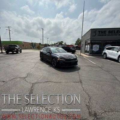 2022 Kia K5