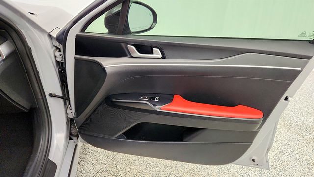 2022 Kia K5 GT-Line Automatic with Premium Package - 22979686 - 24