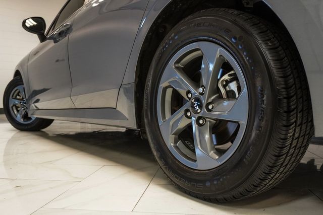 2022 Kia K5 LX Automatic FWD - 22981477 - 32