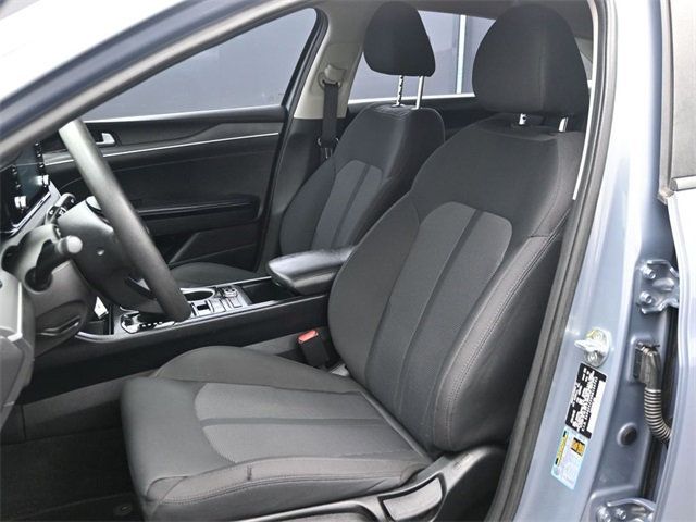 2022 Kia K5 LX Automatic FWD - 22983632 - 10