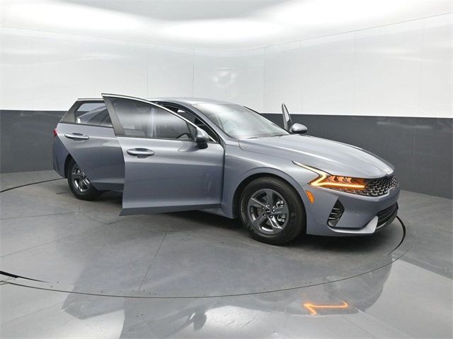 2022 Kia K5 LX Automatic FWD - 22983632 - 37