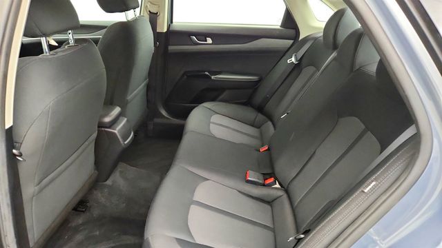 2022 Kia K5 LX Automatic FWD - 23060166 - 18