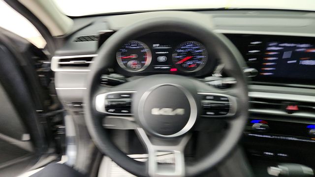 2022 Kia K5 LXS Automatic - 22941003 - 11