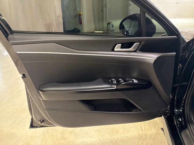 2022 Kia K5 LXS Automatic FWD - 23005311 - 26