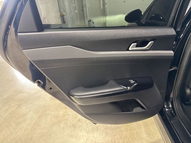 2022 Kia K5 LXS Automatic FWD - 23005311 - 31