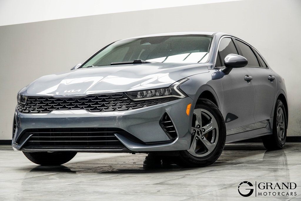 Used 2022 Kia K5 LXS with VIN 5XXG14J24NG142991 for sale in Kennesaw, GA