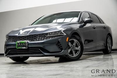 2022 Kia K5 - 5XXG14J26NG137517