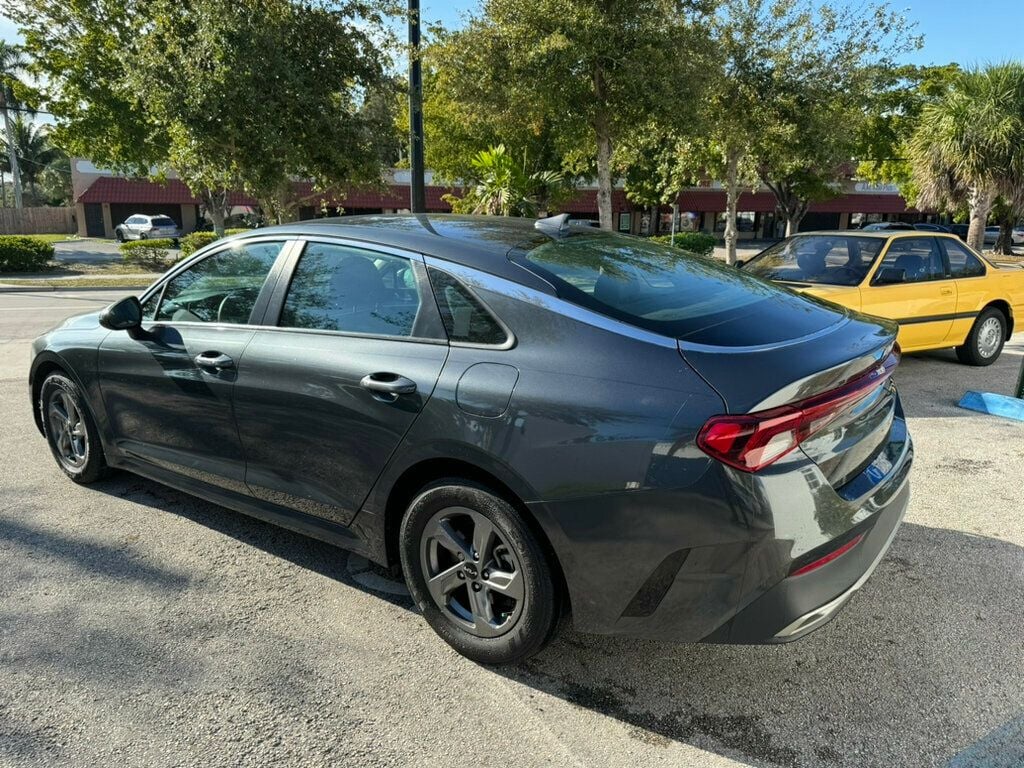 2022 Kia K5 LXS Automatic FWD - 22773228 - 3