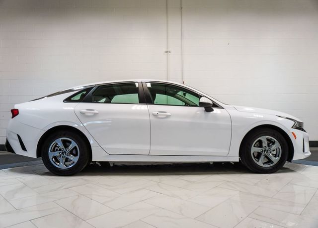 2022 Kia K5 LXS Automatic FWD - 23056825 - 30