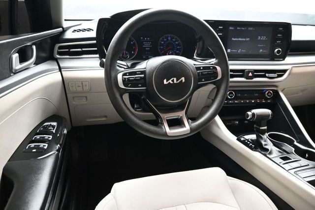2022 Kia K5 LXS Automatic FWD - 23070315 - 10