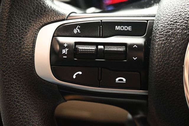 2022 Kia K5 LXS Automatic FWD - 23070315 - 17