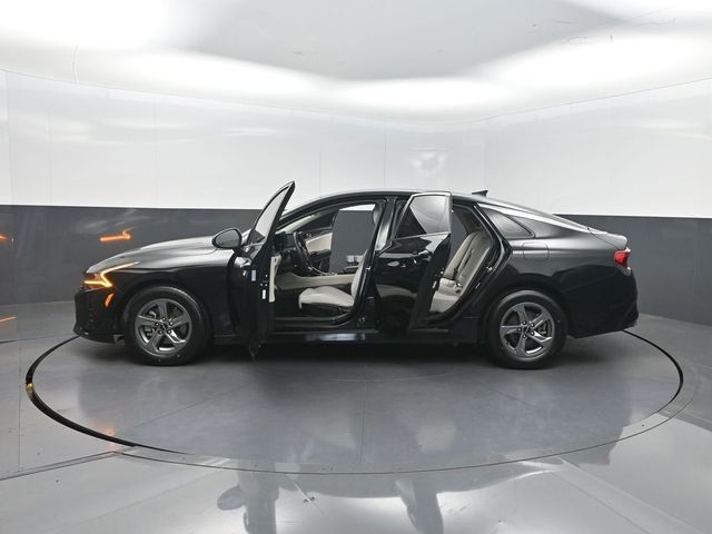 2022 Kia K5 LXS Automatic FWD - 23070315 - 34