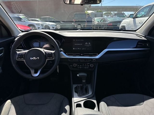 2022 Kia Niro LX FWD - 22952137 - 13