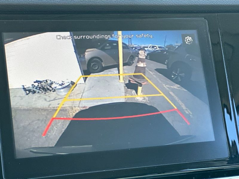 2022 Kia Niro LX FWD - 22952137 - 16