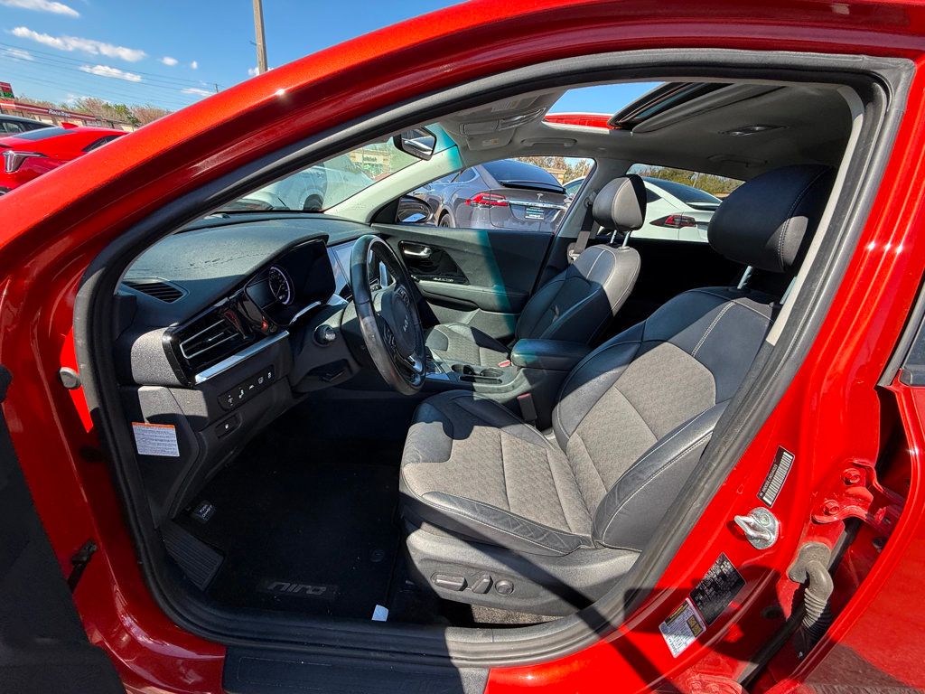 2022 Kia Niro LXS SE FWD - 22984753 - 5
