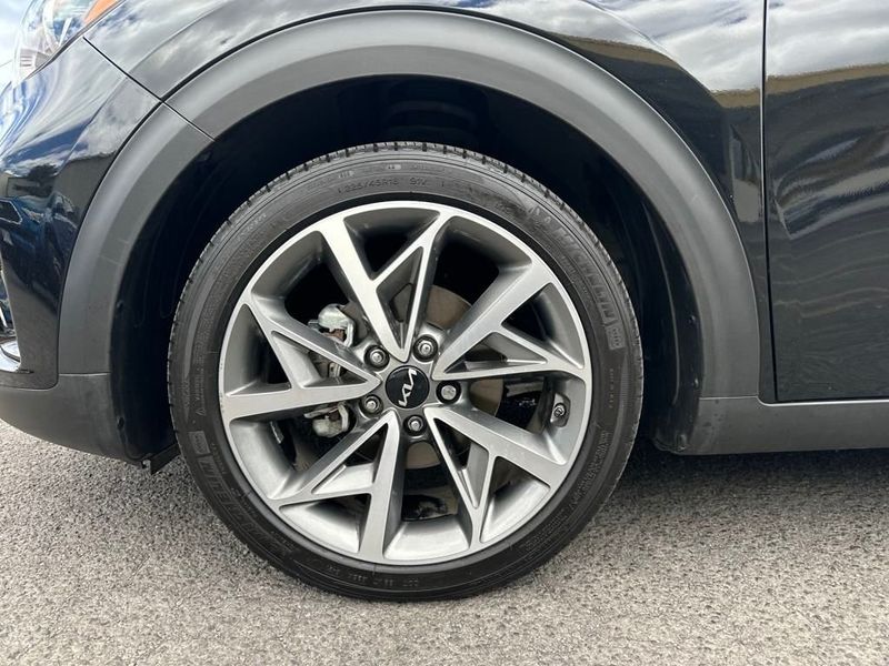 2022 Kia Niro Touring SE FWD - 22952148 - 11