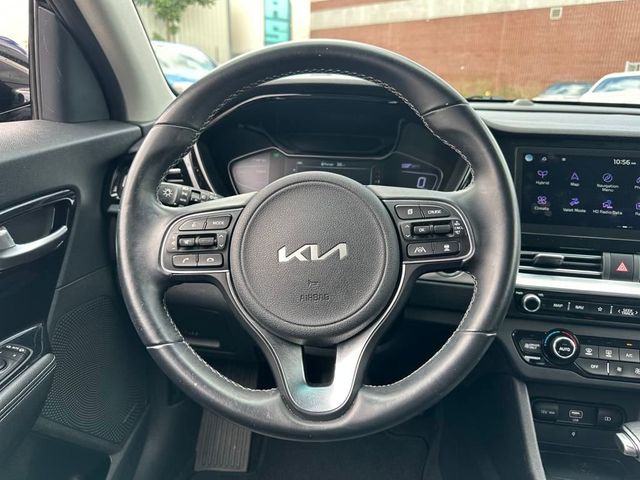 2022 Kia Niro Touring SE FWD - 22952148 - 17