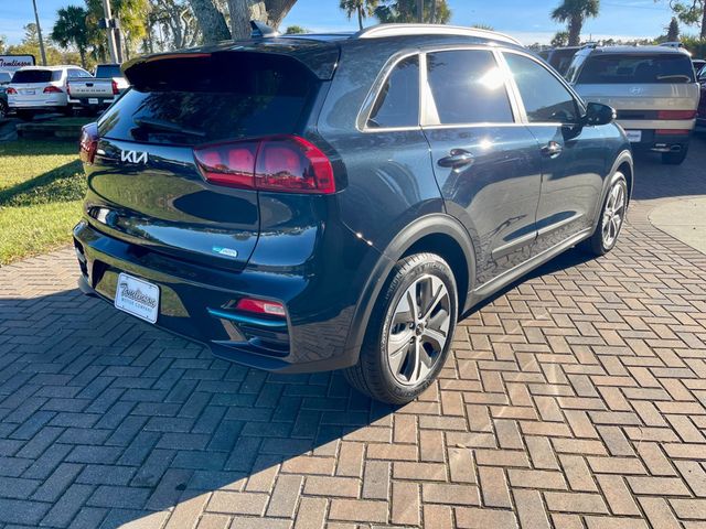 2022 Kia Niro EV EX - 22944704 - 5