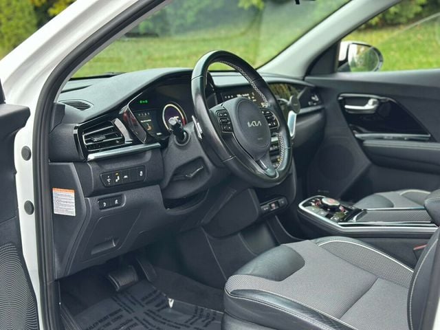 2022 Kia Niro EV EX FWD - 22932446 - 15