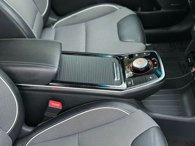 2022 Kia Niro EV EX FWD - 22932446 - 31