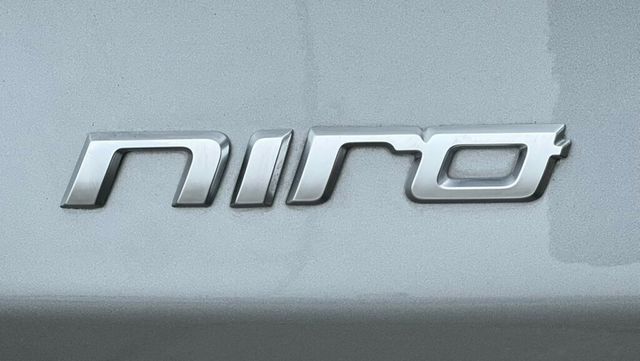 2022 Kia Niro EV EX FWD - 22825925 - 11